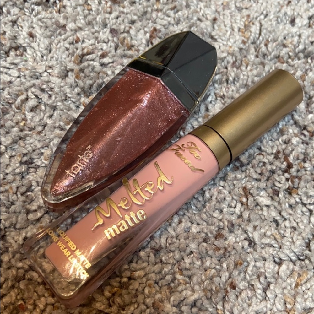Lip bundle